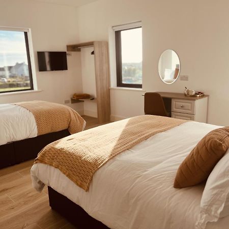 Greene Acres Hotel Дулин Екстериор снимка